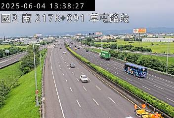 草屯交流道即時影像 